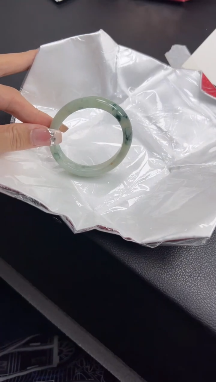 【闪购商品】翡翠手镯未镶嵌