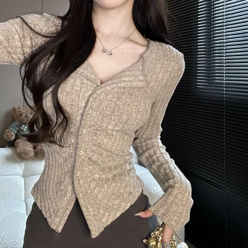 法式纯欲风辣妹装长袖T恤女高级设计感小众修身内搭打底开衫上衣