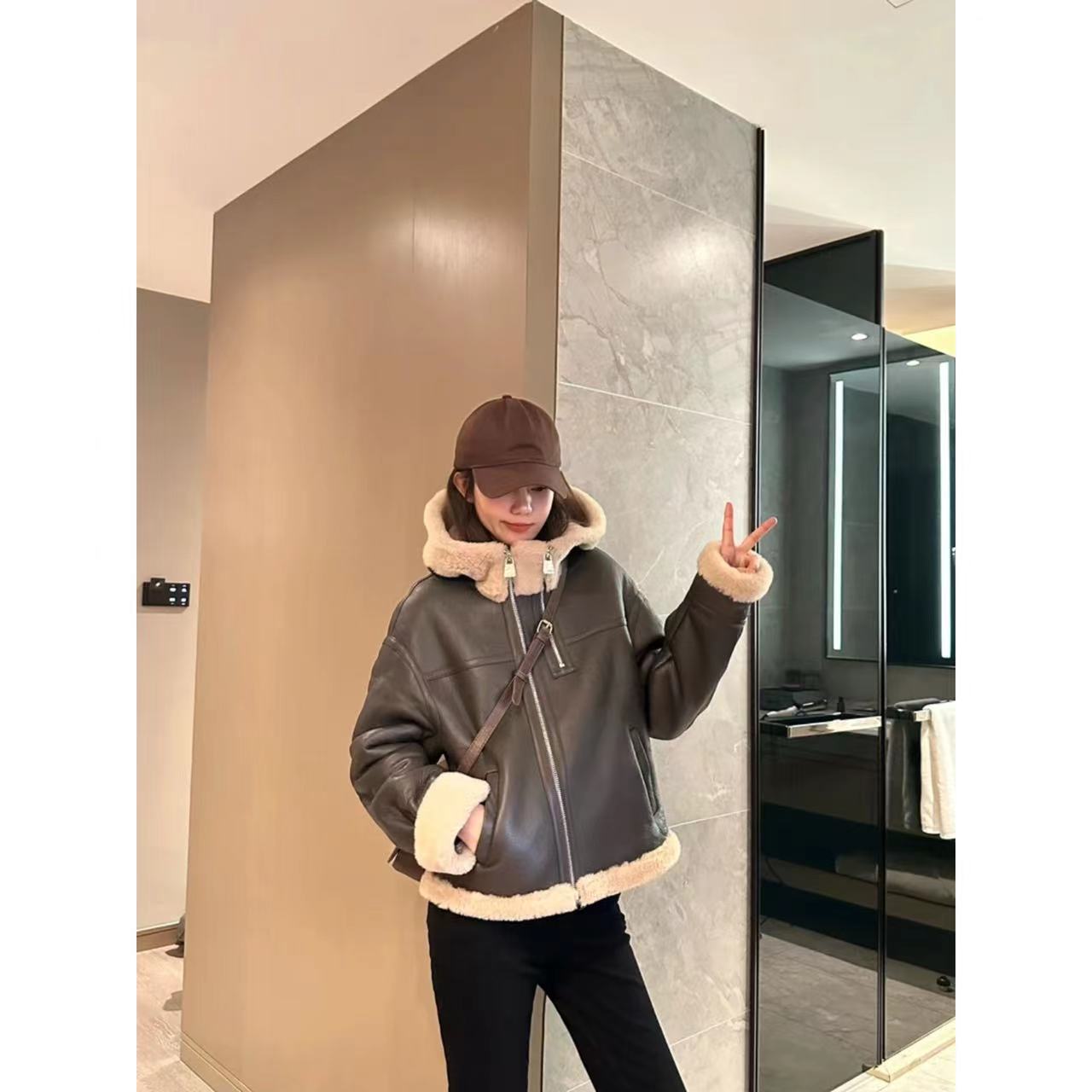 【JY景】MMLi CLOTHES｜设计师款皮毛一体外套 mm-6549-B