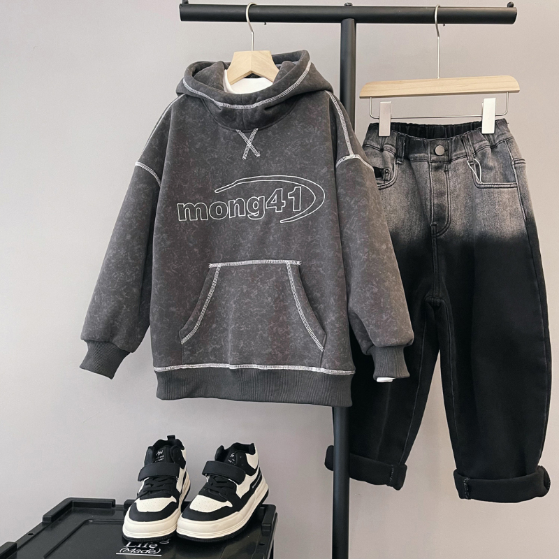 儿童冬季时尚连帽卫衣宽松加绒套头上衣中大童帅气    E4012184O6