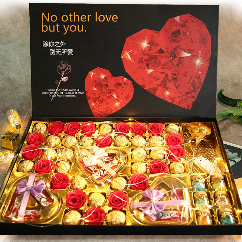 Dove/德芙巧克力礼盒装送女朋友闺蜜老婆糖果情人圣诞节生日礼物