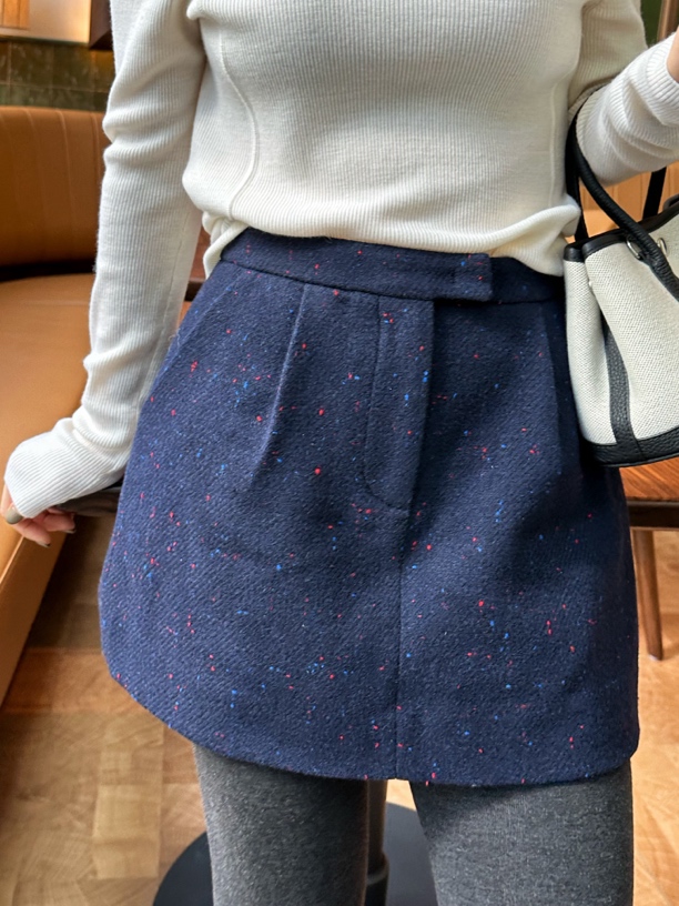 【彩点半裙】MEGANLE 百搭简约毛呢短款花苞小A字半身裙2024465