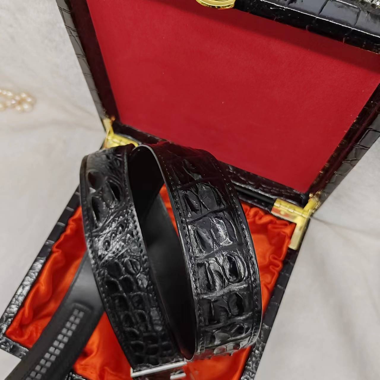 黑色自动扣鳄鱼皮不接缝内里头层小牛皮不掉色钢扣自动款时尚男士