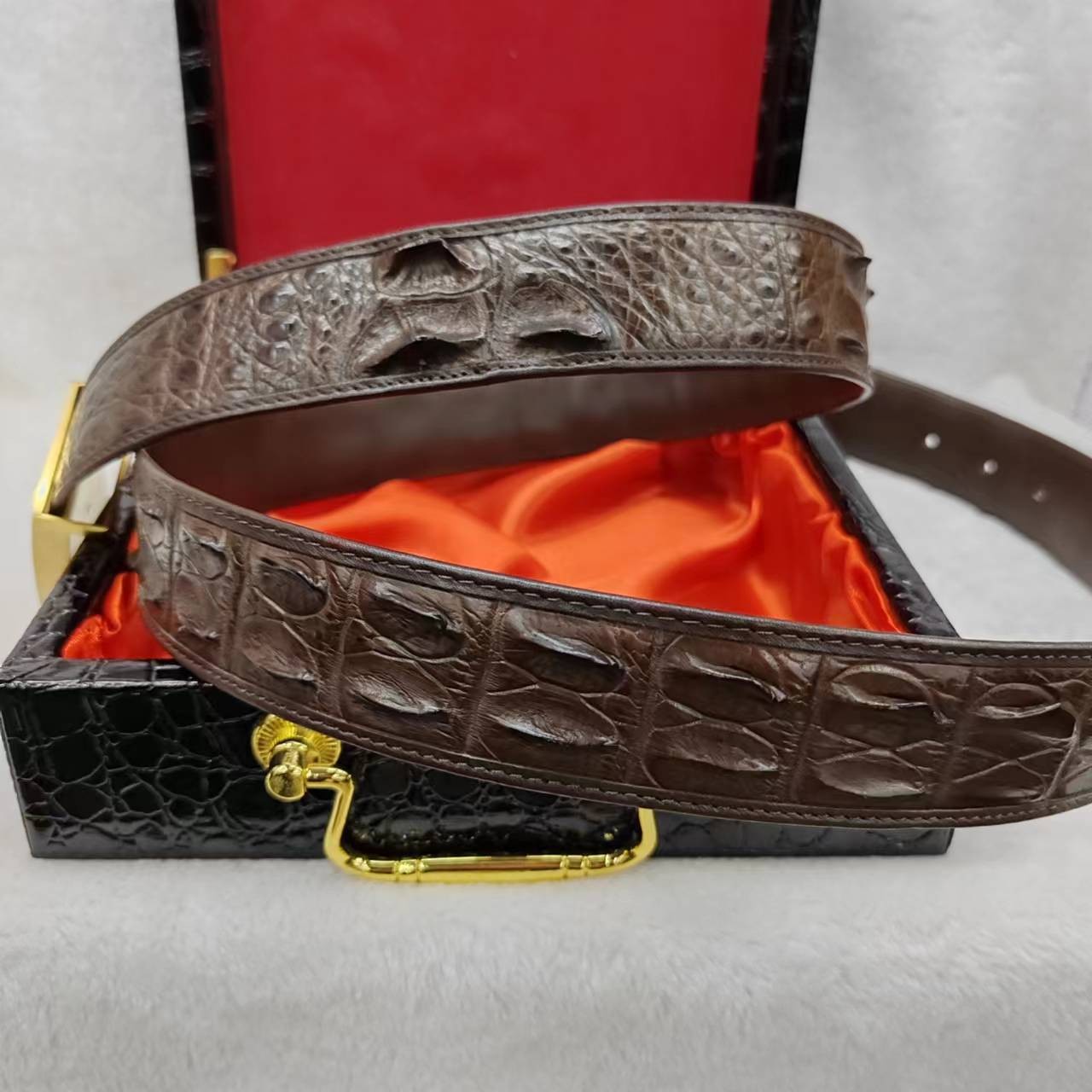 钢扣不掉色扣头背部鳄鱼皮内里真皮时尚休闲腰带扣高档奢侈金色