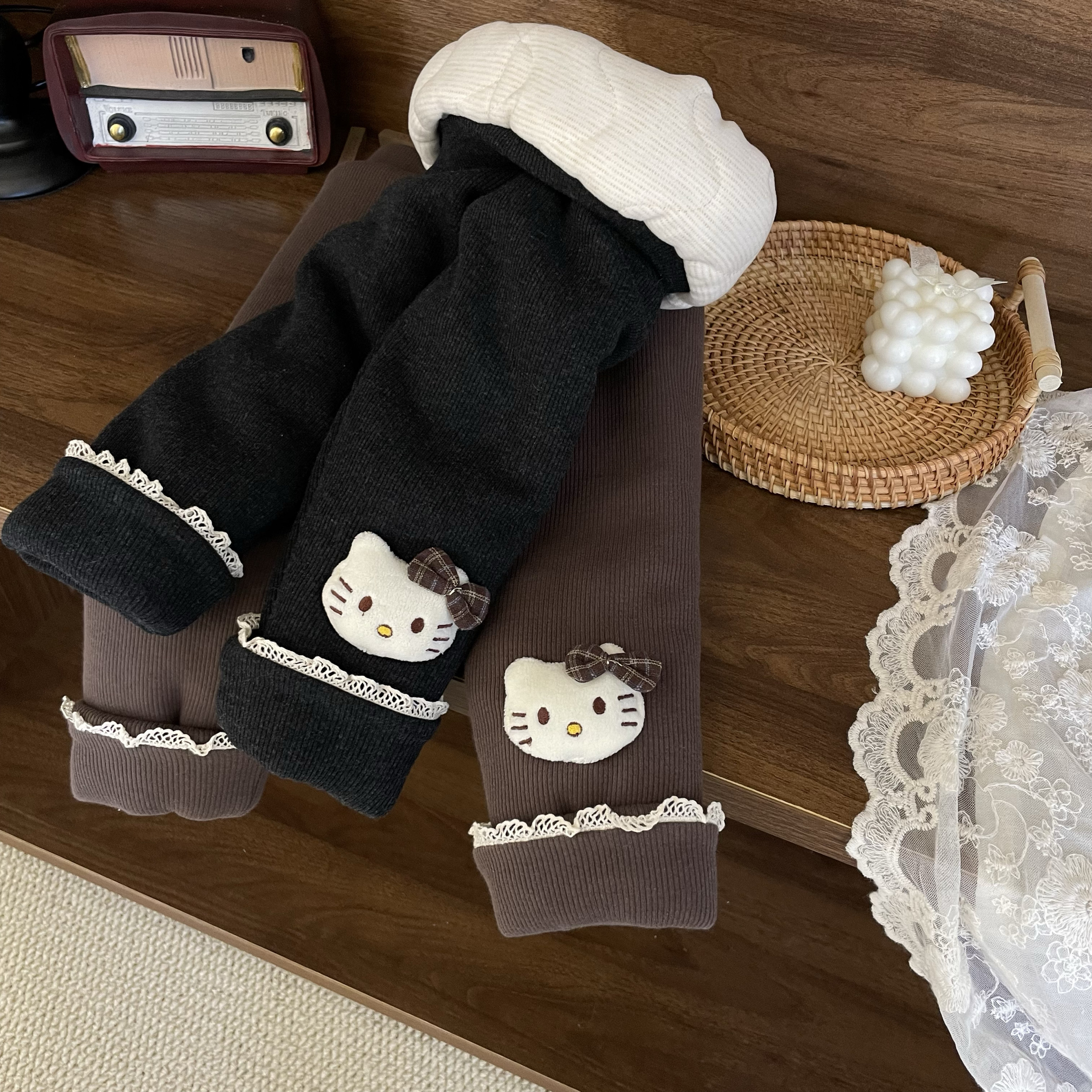 冬季女童三层夹棉打底裤加厚裤儿童可爱卡通花边长裤宝宝外穿新款