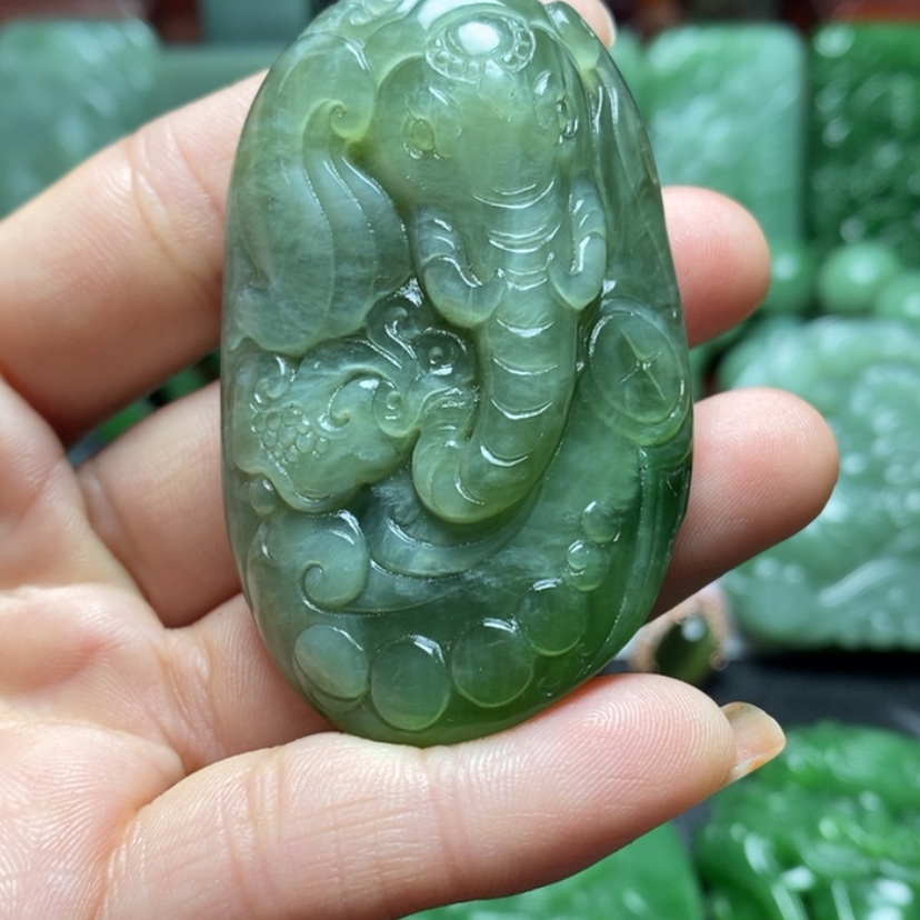 【闪购商品】和田玉（碧玉）颈饰未镶嵌