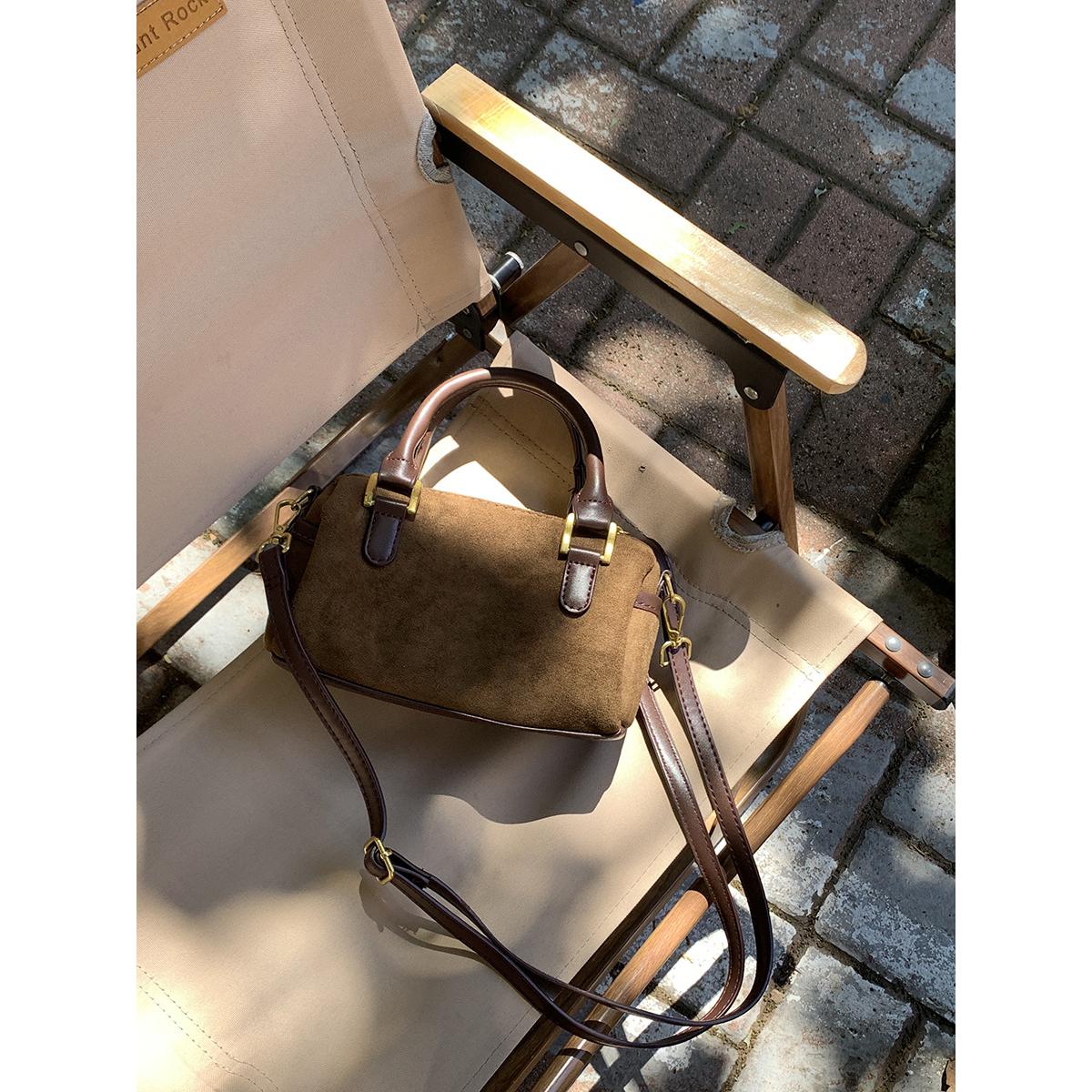 韩版小包包秋冬新款复古绒面百搭单肩斜跨枕头包波士顿手提女包潮