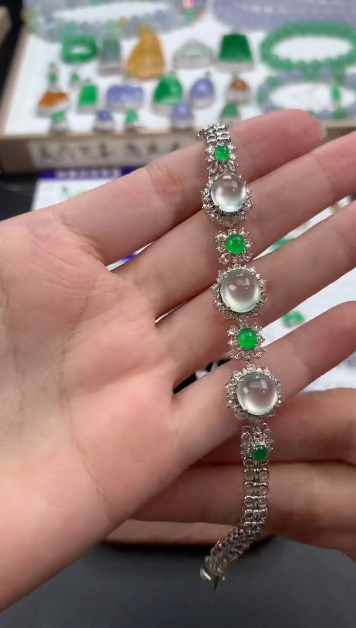【闪购商品】定制翡翠18K金镶嵌模式推广期48小时鉴赏期