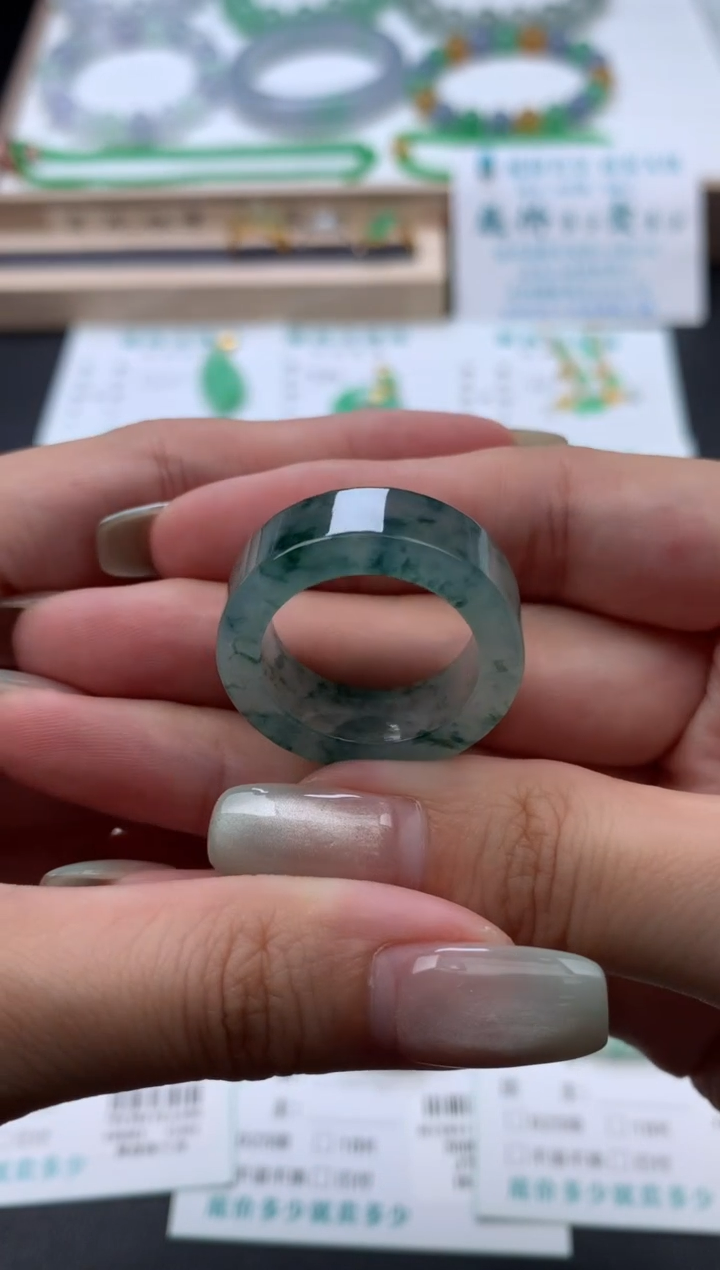 【闪购商品】定制翡翠未镶嵌模式推广期48小时鉴赏期