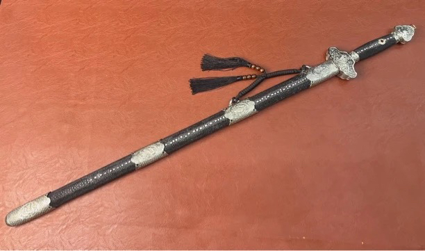 龙泉排珠鱼皮清剑工艺品收藏品（未开刃）