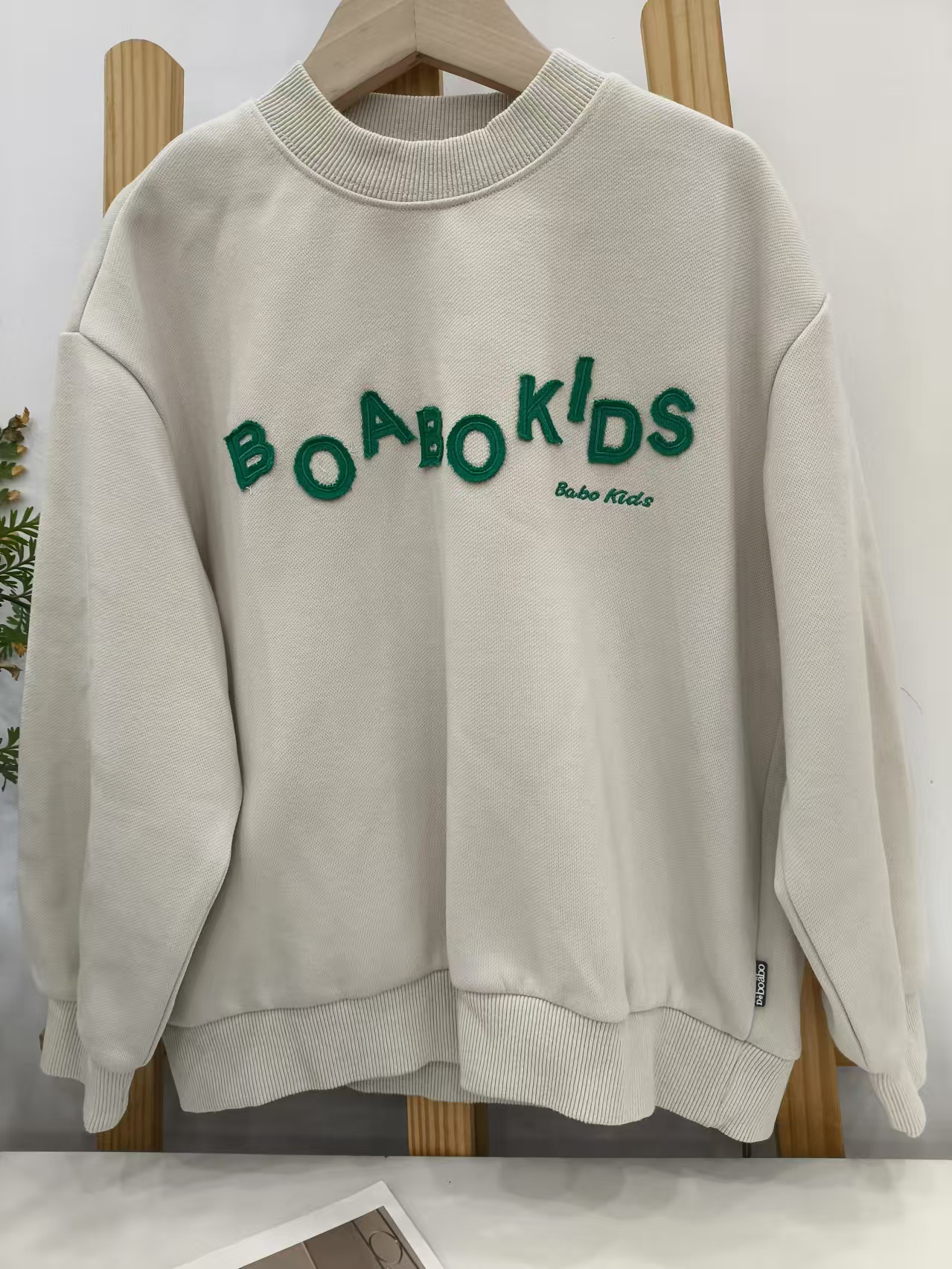 0019  秋季中大童卫衣  B