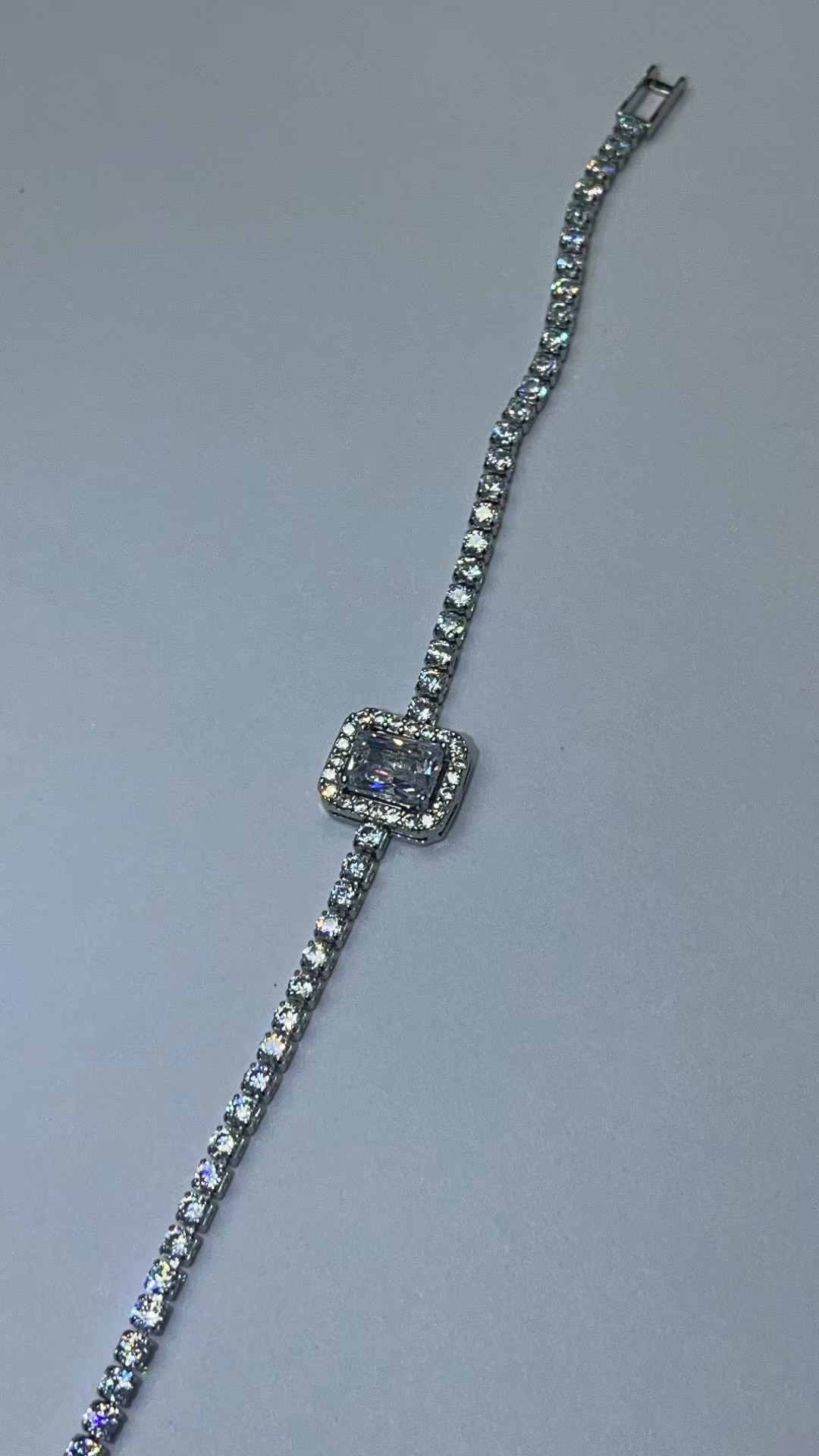   【缅部情怀 唯有与你】M D 999a216手链