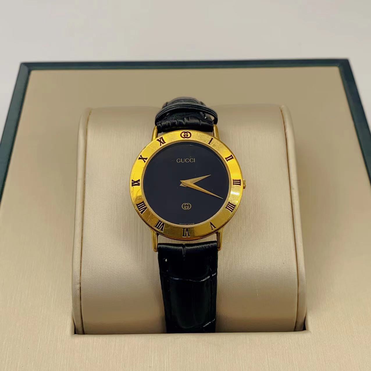 95新 GUCCI/古驰  石英腕表33mm/公价18999/WH5215