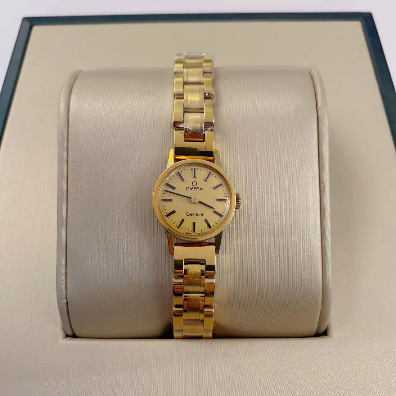 95新 Omega/欧米茄  手动机械腕表20mm/公价34999/WH5065
