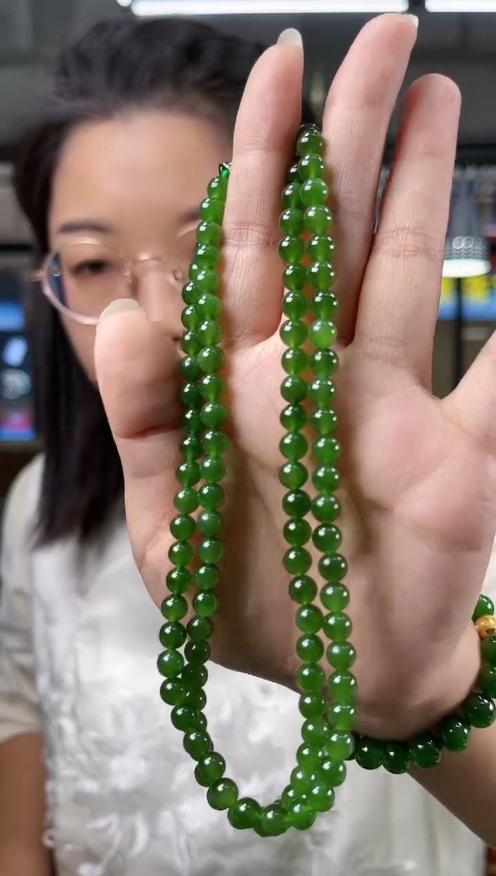 【闪购商品】和田玉毛衣链未镶嵌6mm冰底菠菜绿无黑点老料