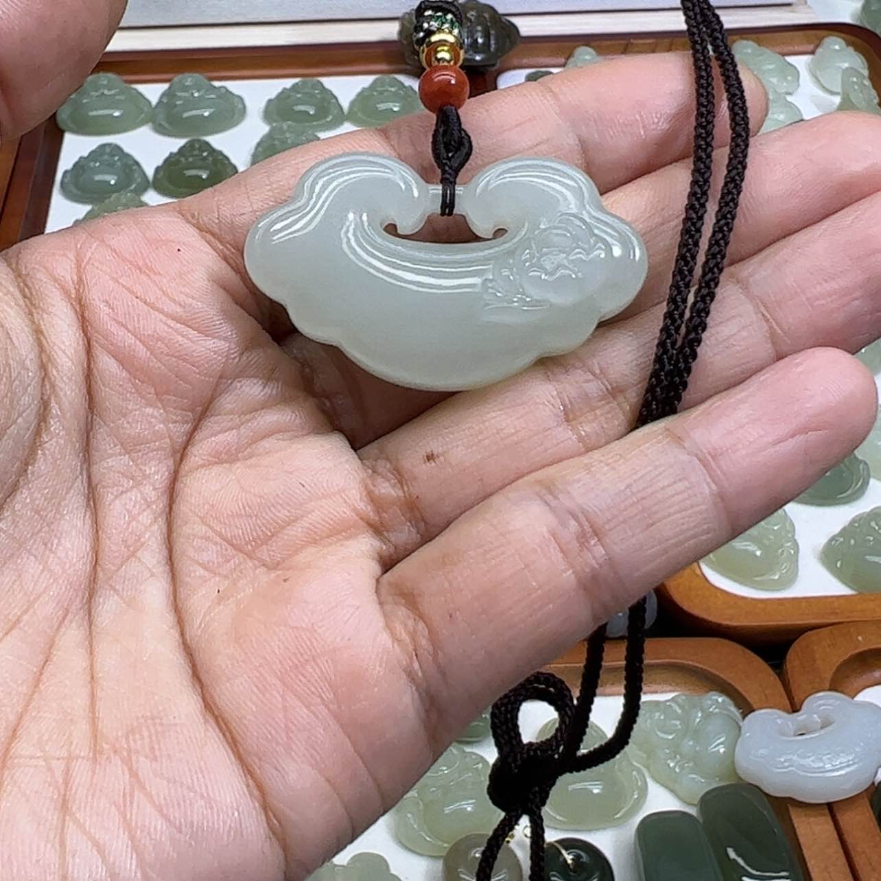 【闪购商品】和田玉颈饰未镶嵌用****0