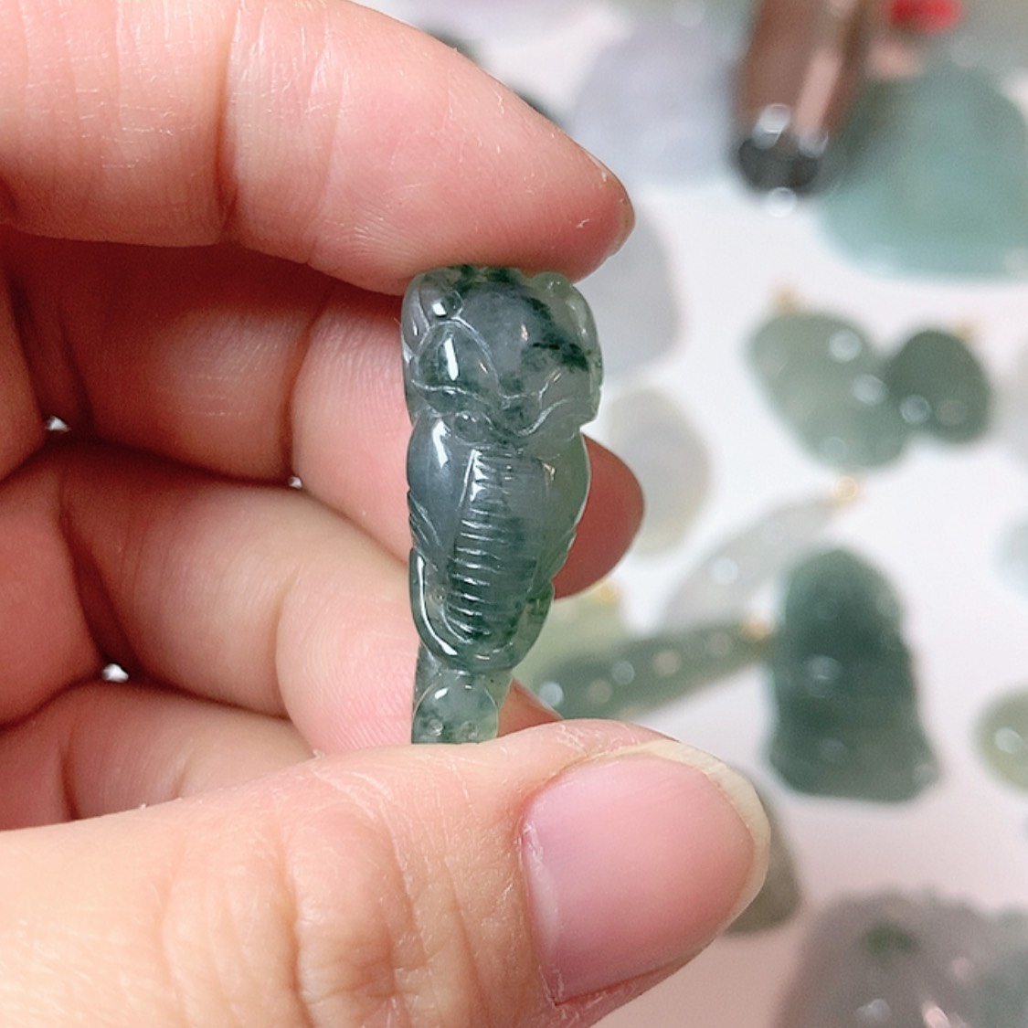 【闪购商品】翡翠颈饰未镶嵌
