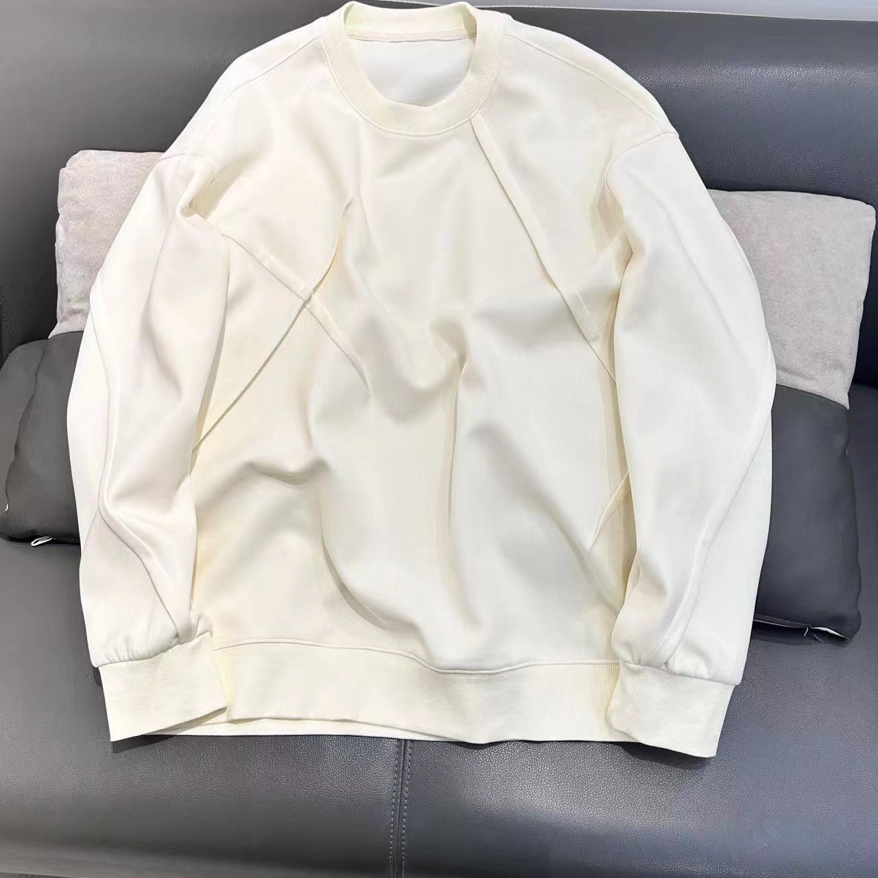 秋冬潮品孤品捡漏男士长袖白色时尚休闲百搭圆领套头情侣卫衣秋季
