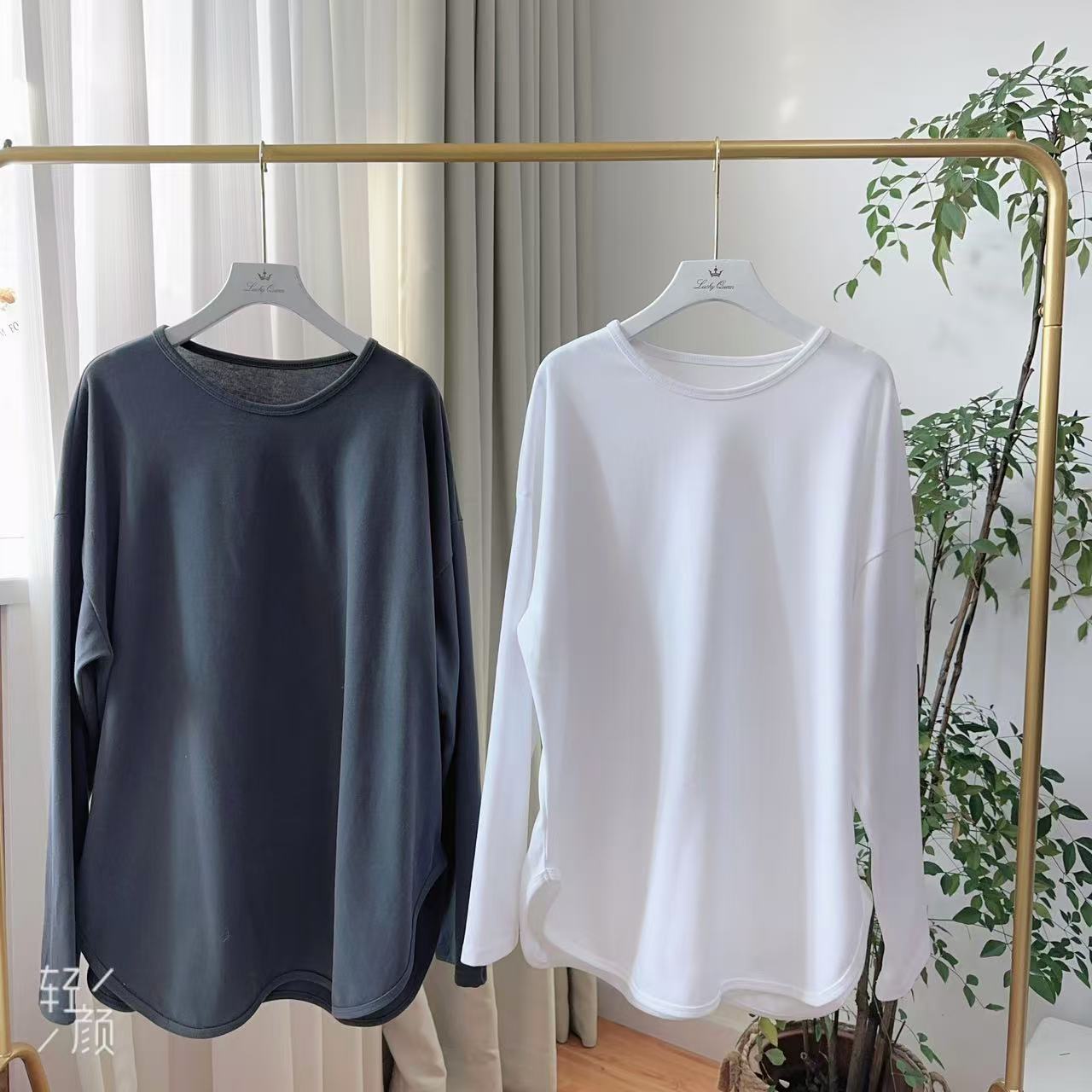 侧开叉均码大版T恤