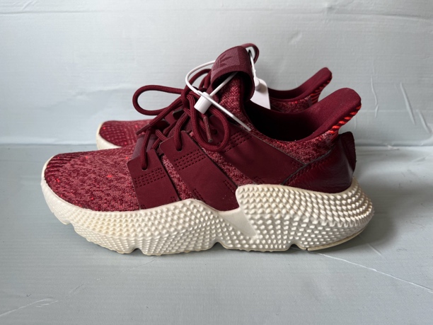 37.5码 阿迪达斯低帮跑步鞋 Adidas originals 女款红