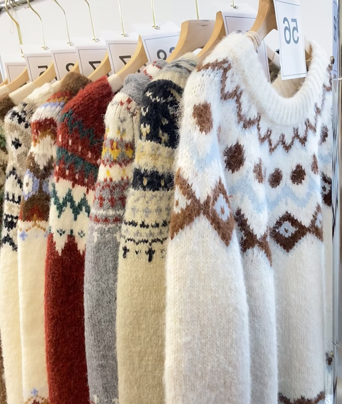 孤品福利毛衣圆领显瘦百搭