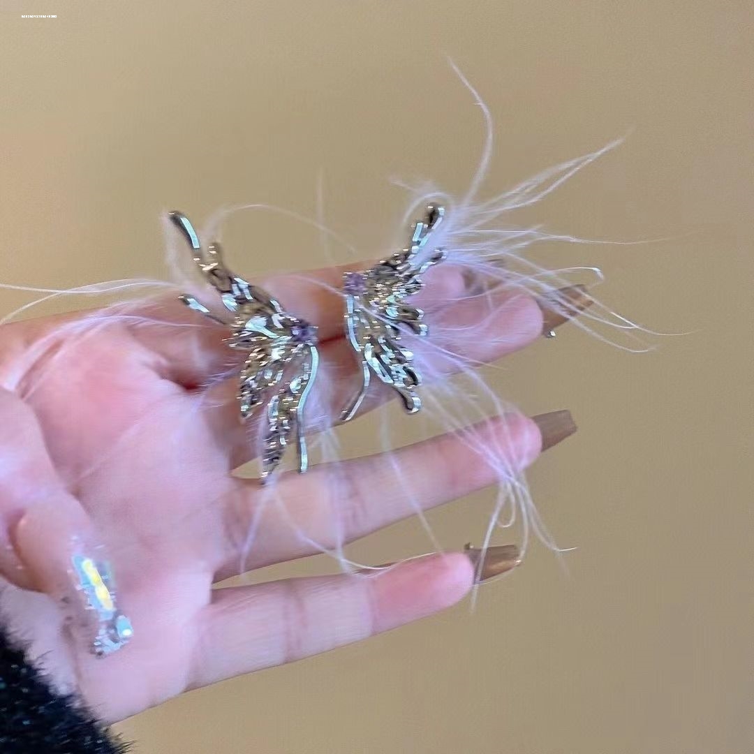 精致简约气质新款小众网红轻奢显白潮女蝴蝶羽毛耳钉时尚百搭设计