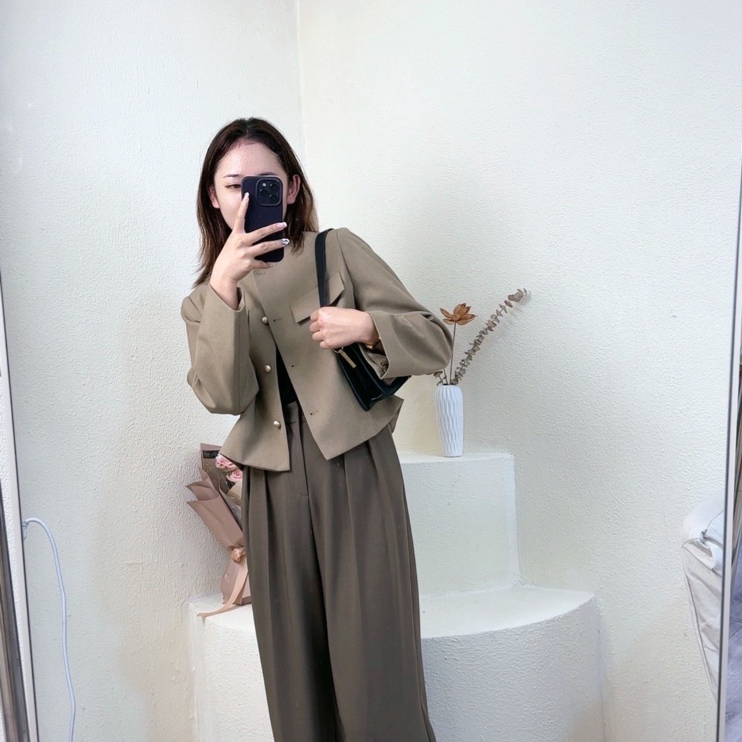 一木家批发档口新款女装