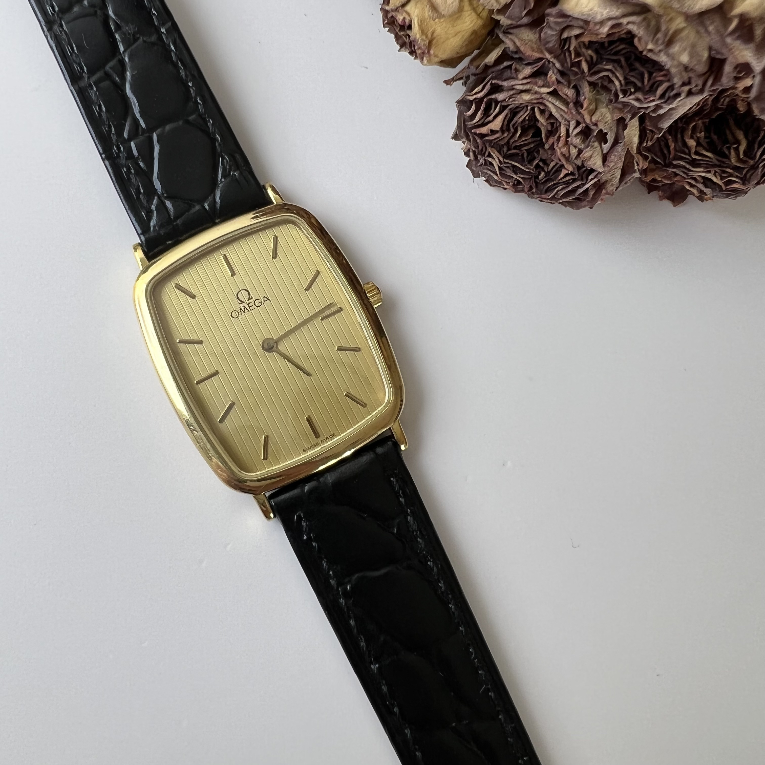 95新 Omega/欧米茄 欧米茄蝶飞 石英原扣 气质 时尚 表径26x31mm