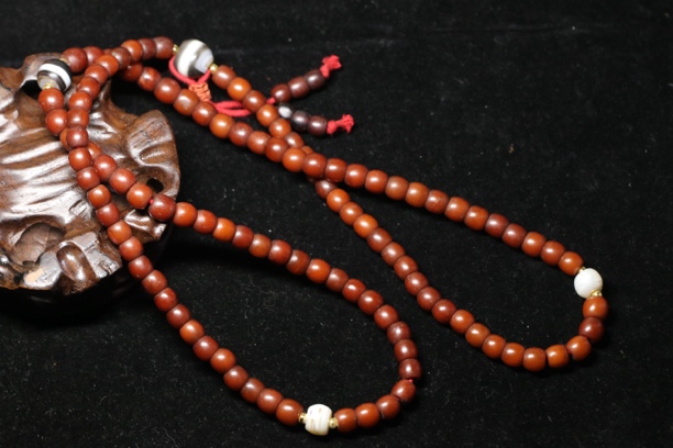 精品-老蜜蜡项链108