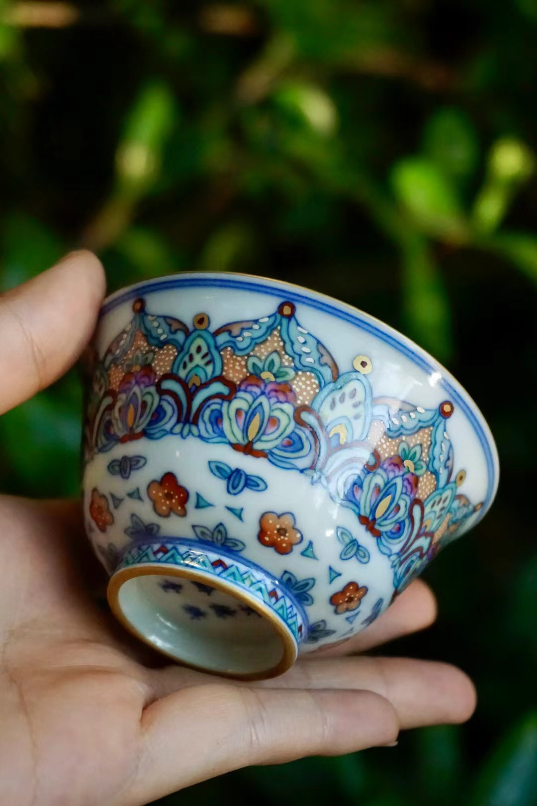 当代 景德镇陶瓷玉瀚堂斗彩错金银茶具主人杯纯手工手绘出汤75ml 