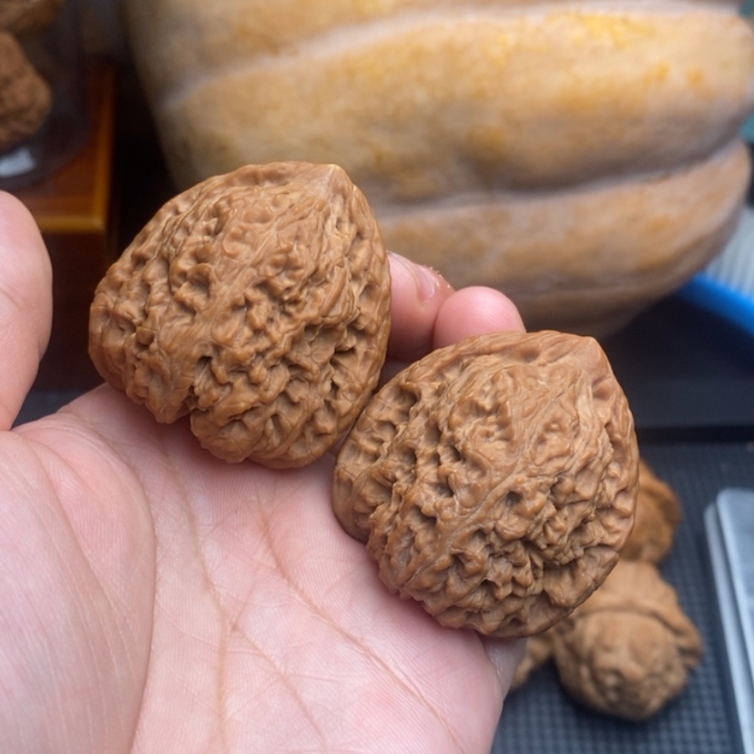 【闪购商品】文玩核桃吊坠时**转
