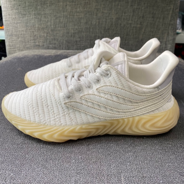 41码/Adidas 运动休闲鞋 二手 保真