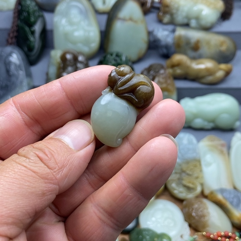 【闪购商品】和田玉吊坠(不含链)未镶嵌