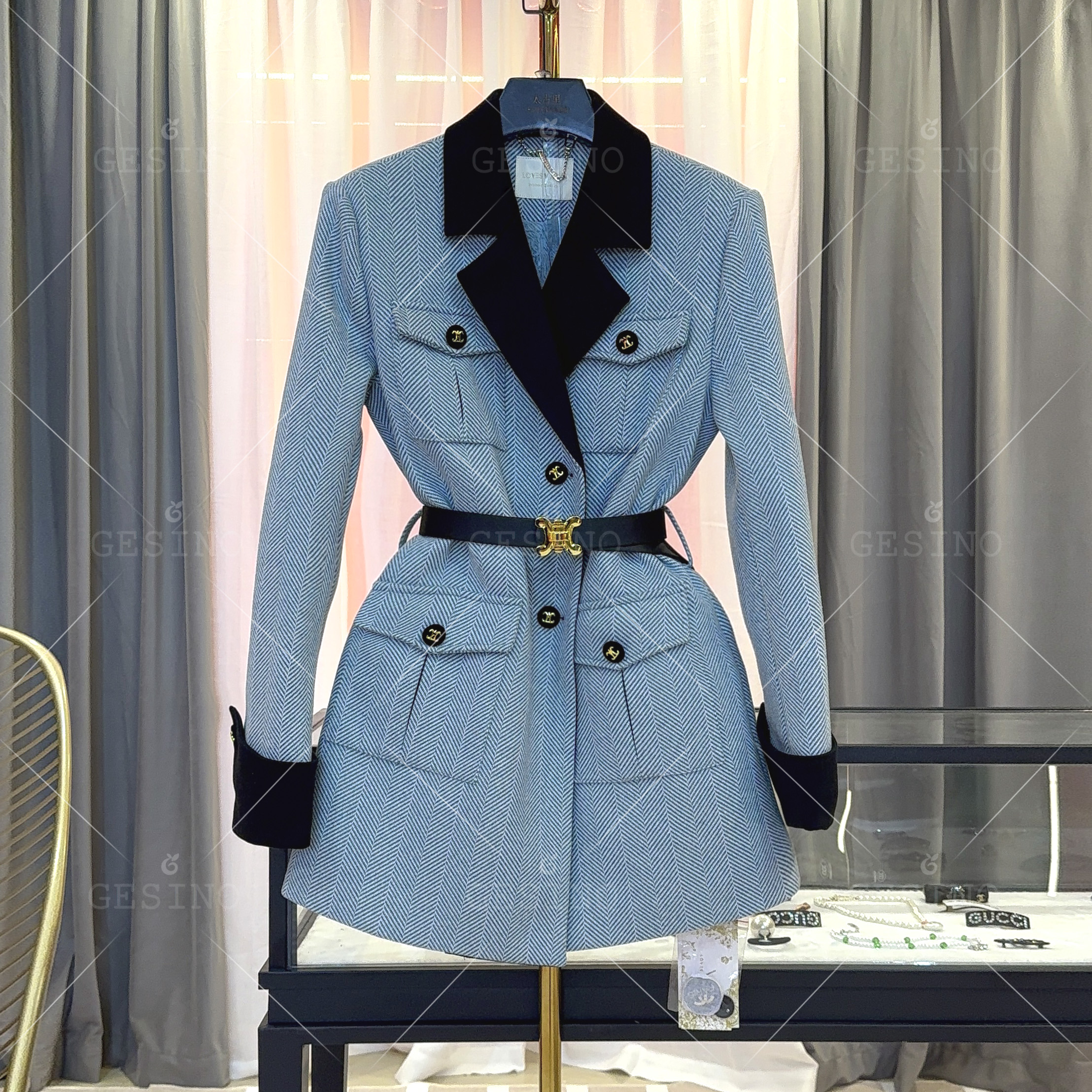 【豪】冬季限定丨白鸭绒设计师女装气质充绒外套 A355