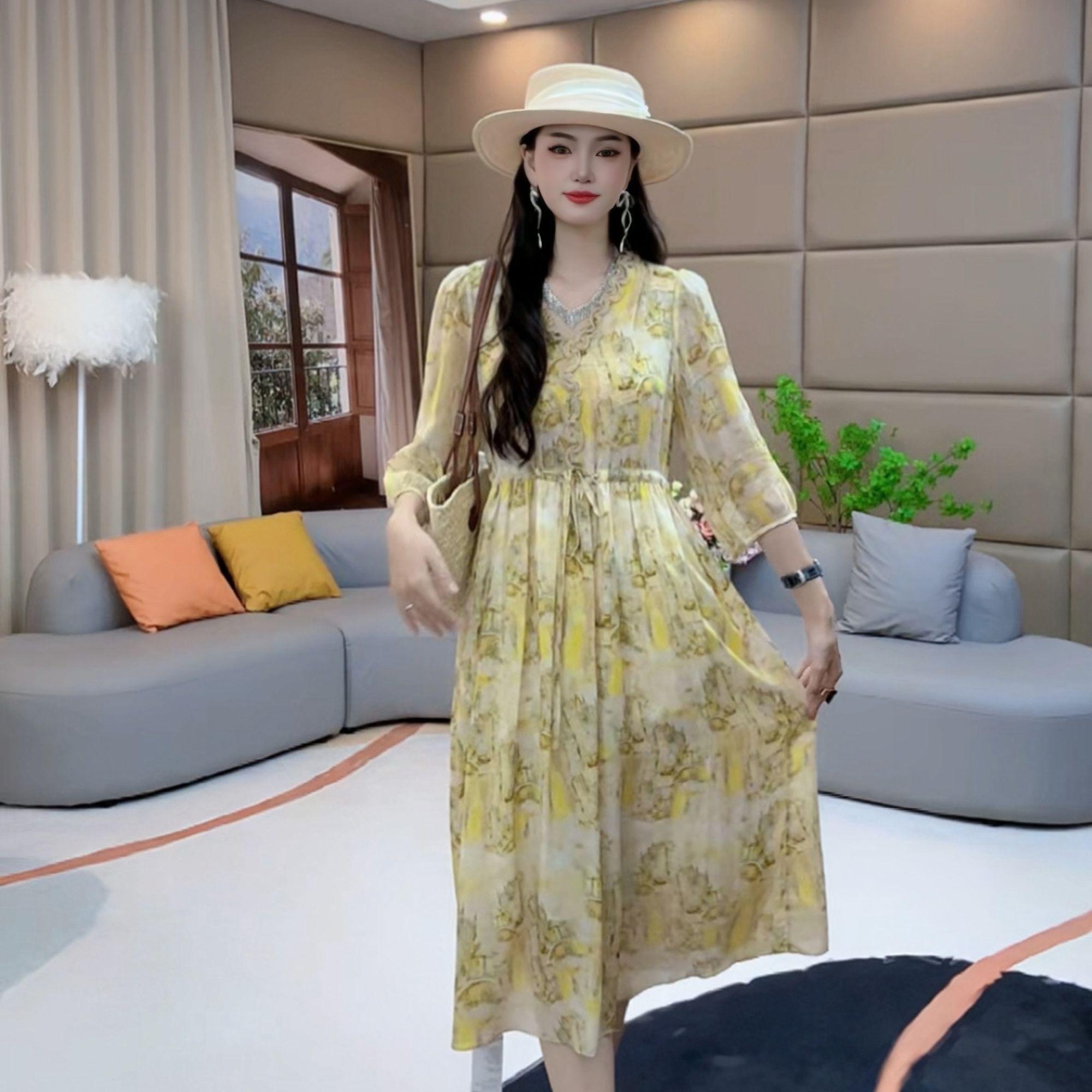 “黄色城堡” 显瘦系带时尚休闲气质真丝连衣裙 90462