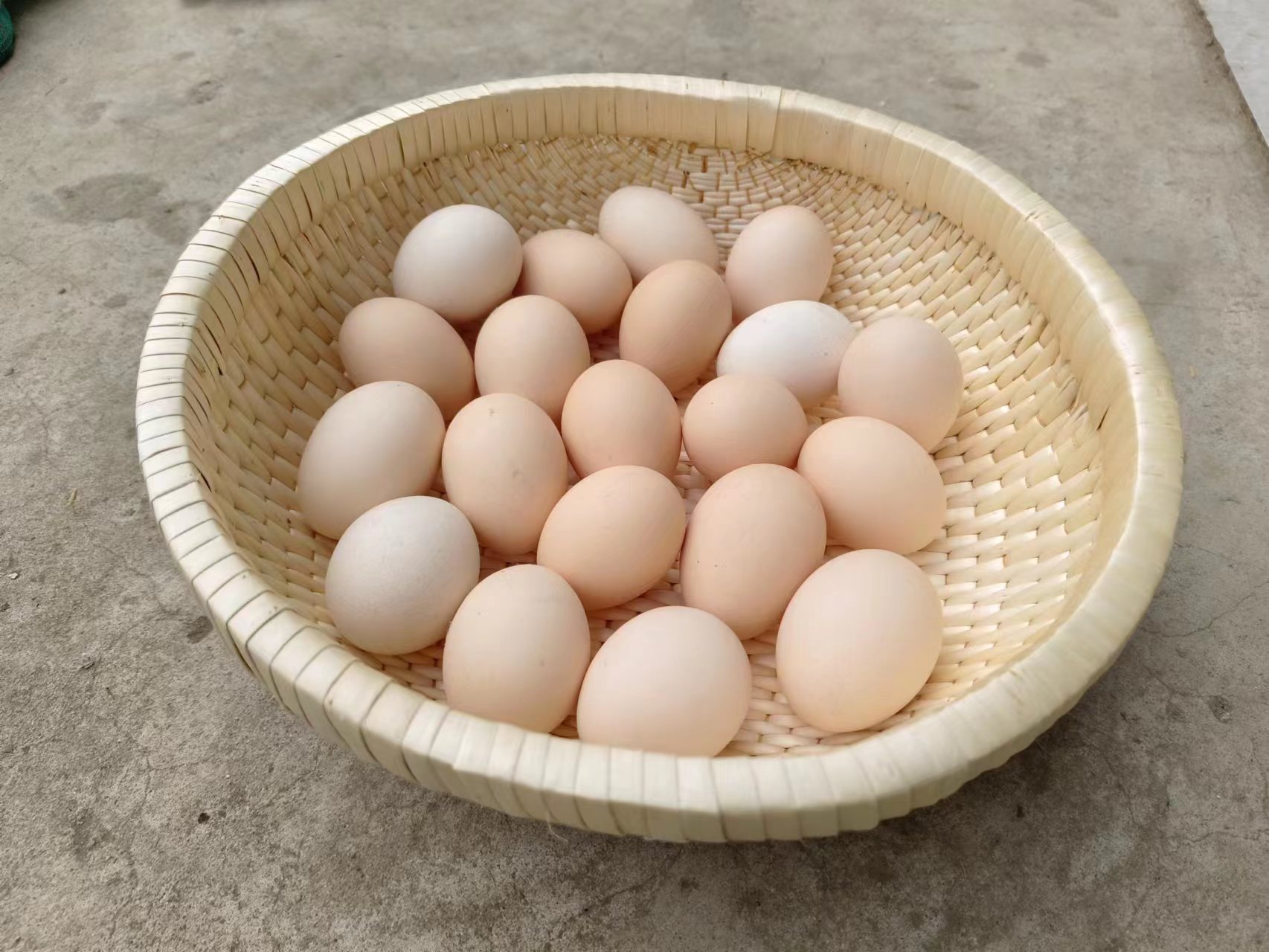 农村散养土鸡蛋 