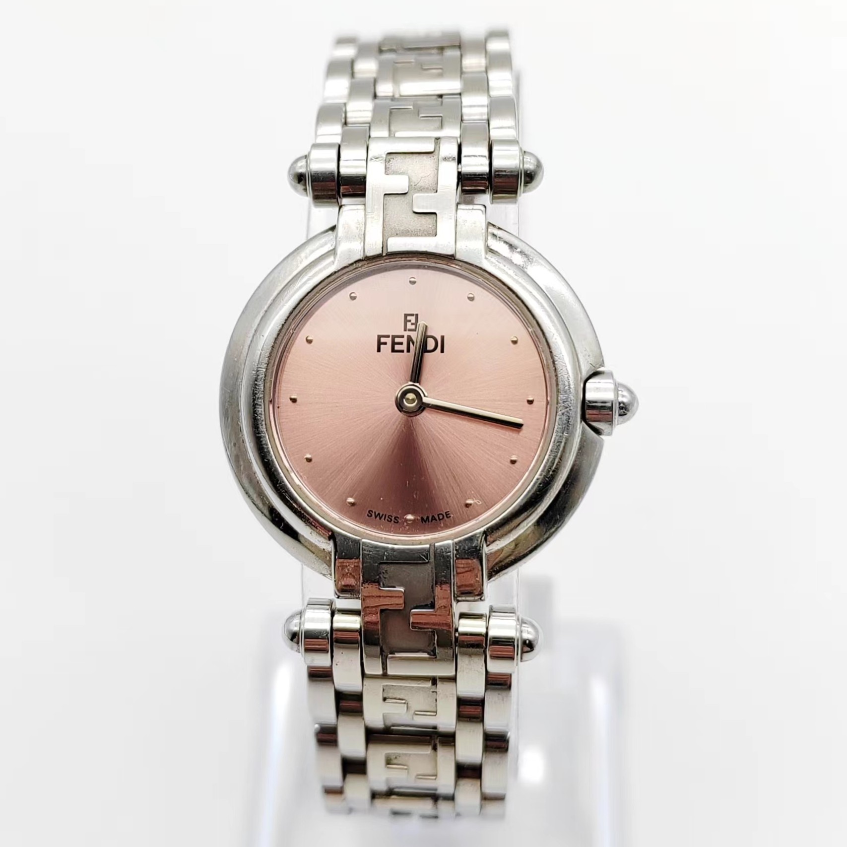 95新 FENDI/芬迪 芬迪石英女士腕表/表径24mm/时尚轻奢