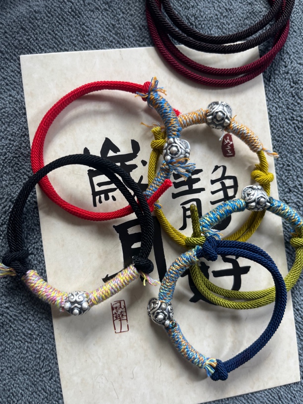足银银制品 足银999醒狮手链纯手工编绳