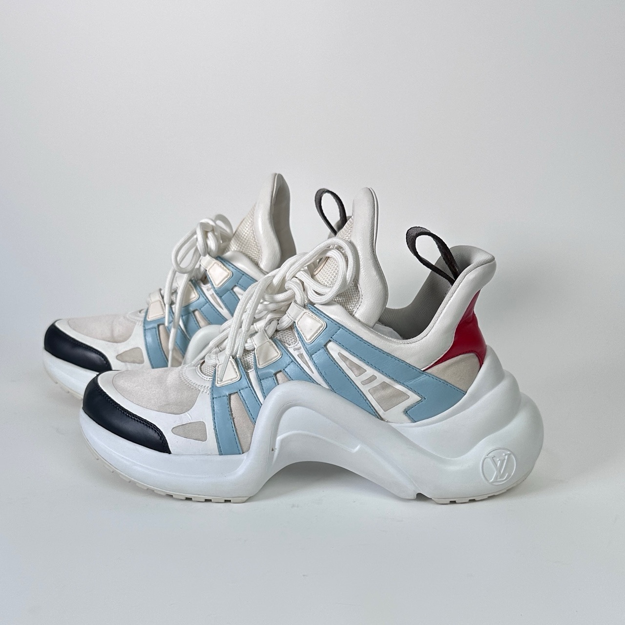 95新 LouisVuitton/路易威登 38码 白蓝红时尚拱桥老爹鞋/BX0138