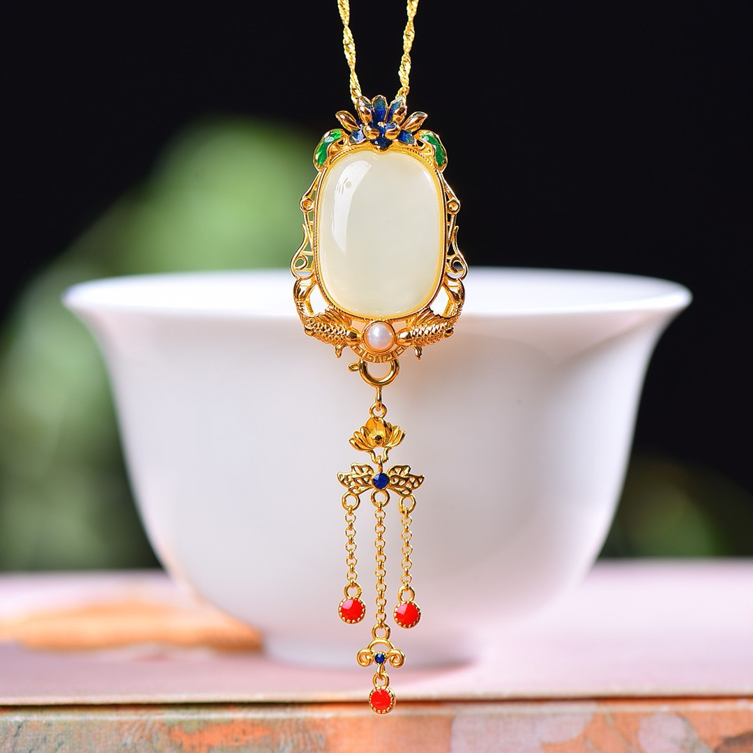 S925银镶嵌天然和田玉平安牌鱼戏莲花吊坠6011不含链