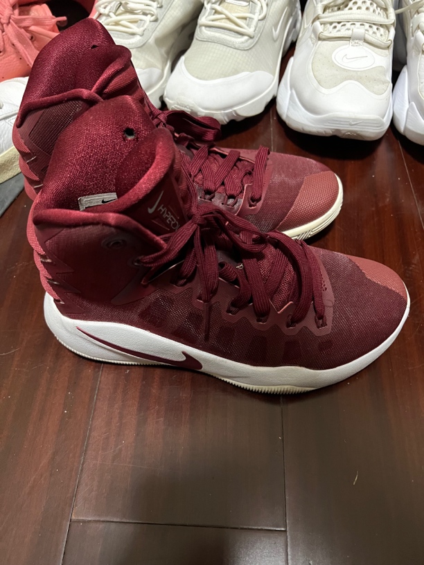 Nike 36.5码 9新 公价1999