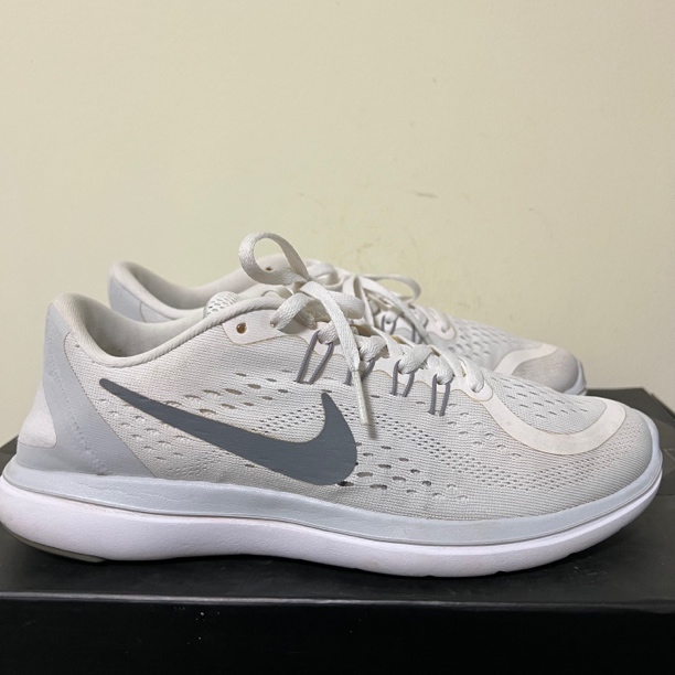 41码/Nike Flex 2017 RN 白灰/9新/公价899
