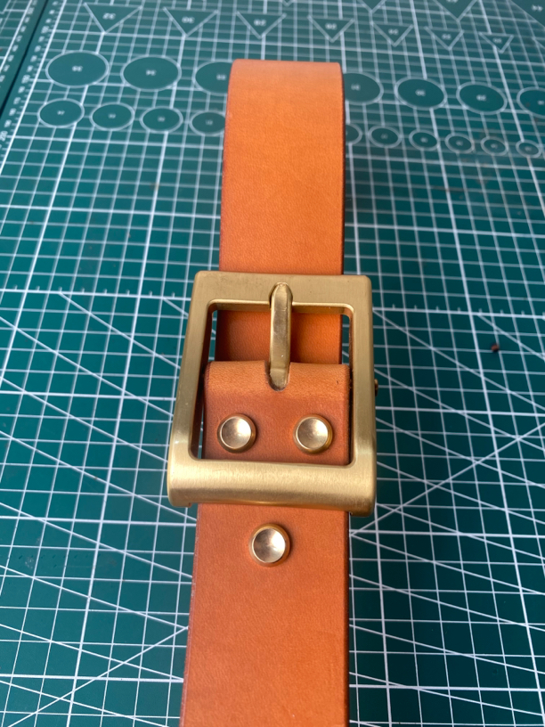 手工意大利植鞣革黄铜针扣腰带头层牛皮男士休闲百搭皮带定制