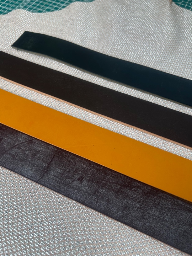 T W S托马斯马缰脊背料