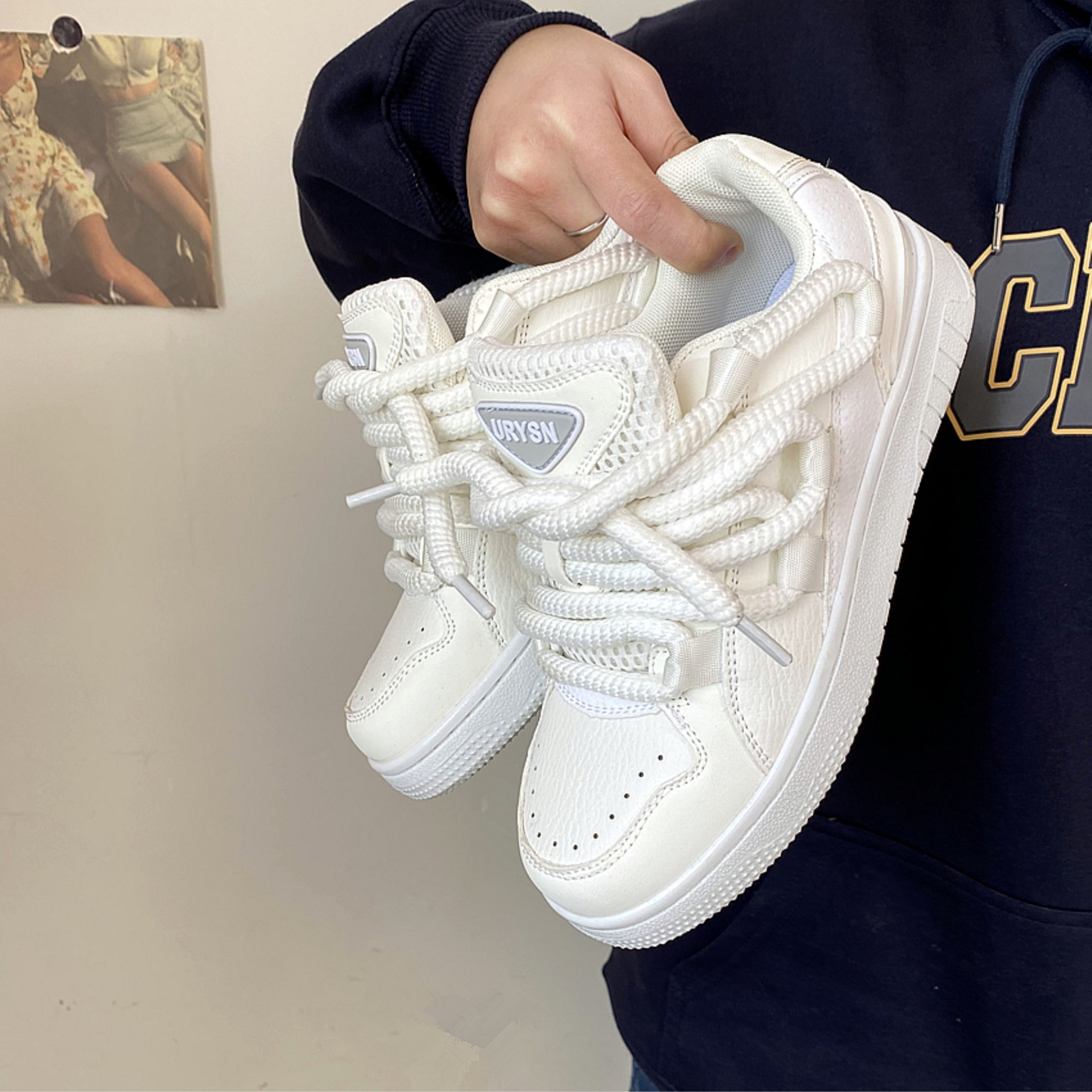 秋冬季回力休闲女鞋学生小众脏辫设计面包鞋女百搭运动板鞋时尚