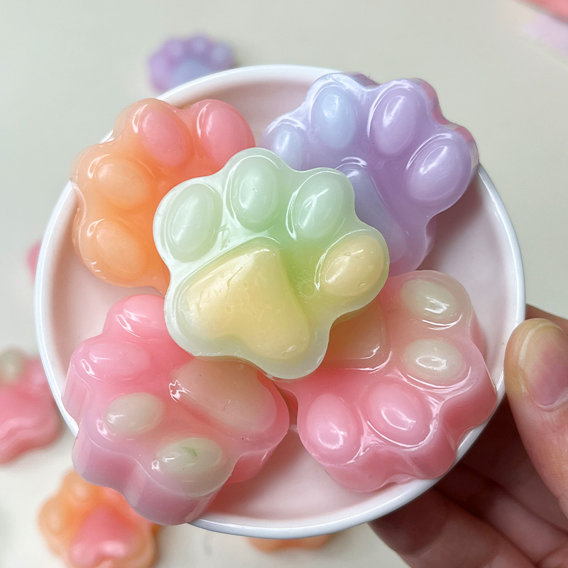 网红蜡瓶糖夹心爆浆主播吃同款辣皮糖果蜡咀嚼解压食用蜡笔糖零食