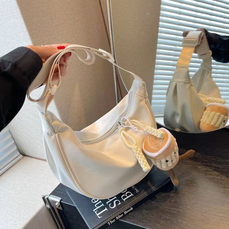 【贵妃】 q111 2025年新年礼物新款女士时尚大容量手工多功能包包