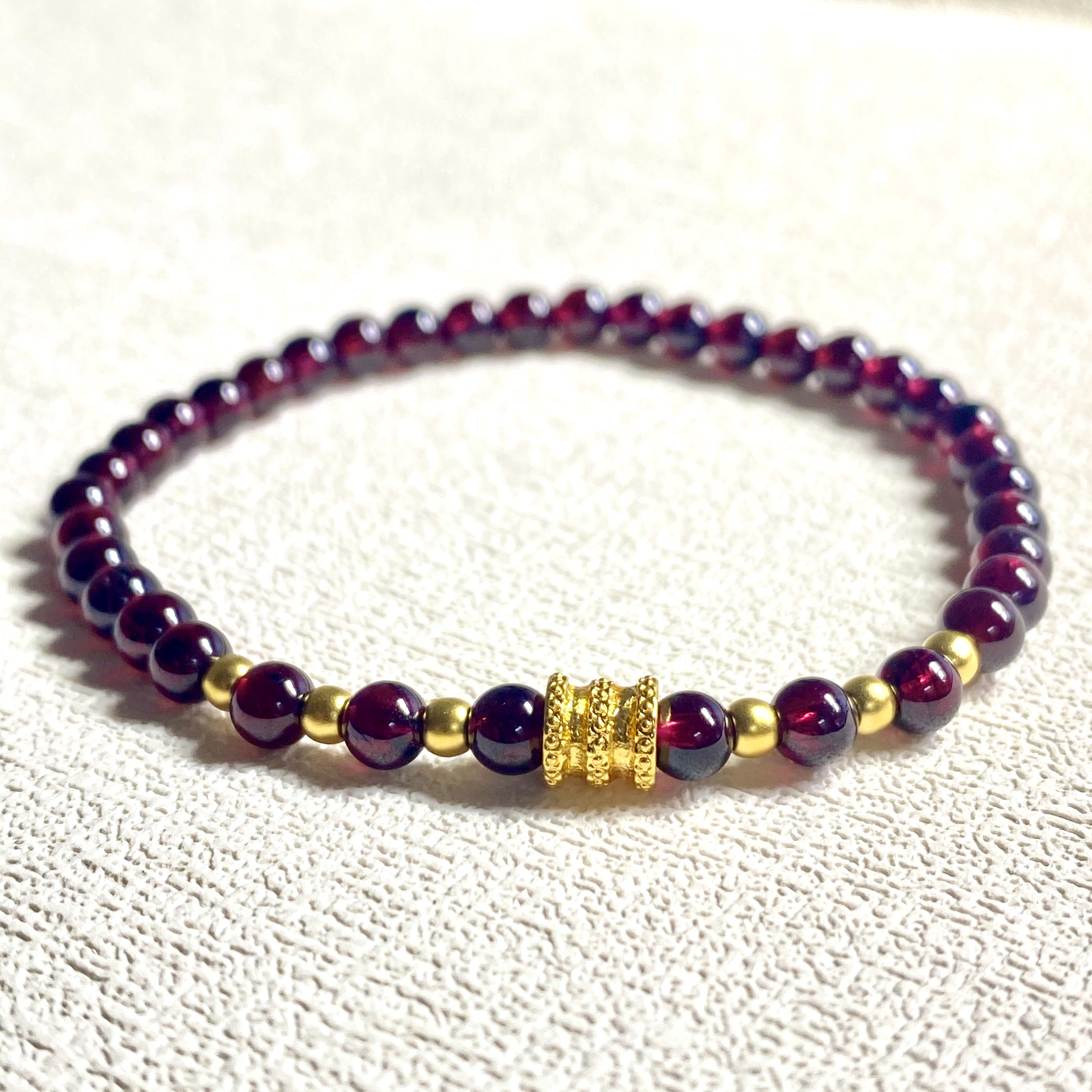 足金999烧蓝款黄色小蛮腰+6颗卡3古法金珠搭石 榴 石手串@@A140