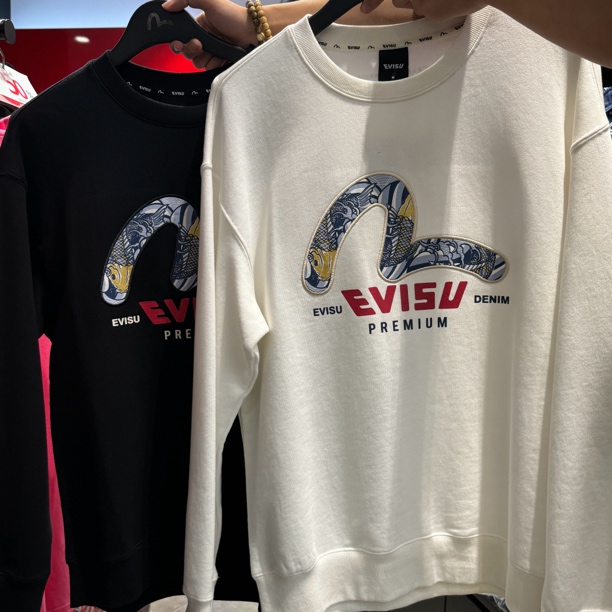 EU705韩版刺绣大标大logo圆领卫衣