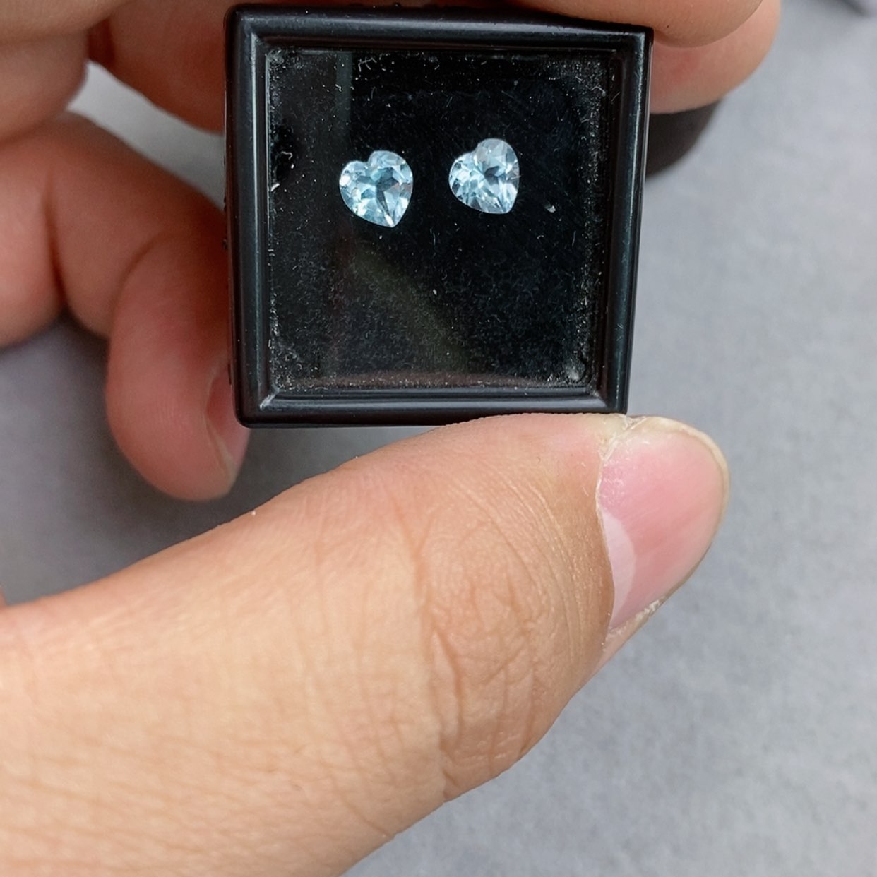 【闪购商品】托帕石裸石未镶嵌燕*